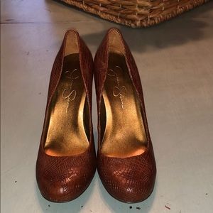 Jessica Simpson heels